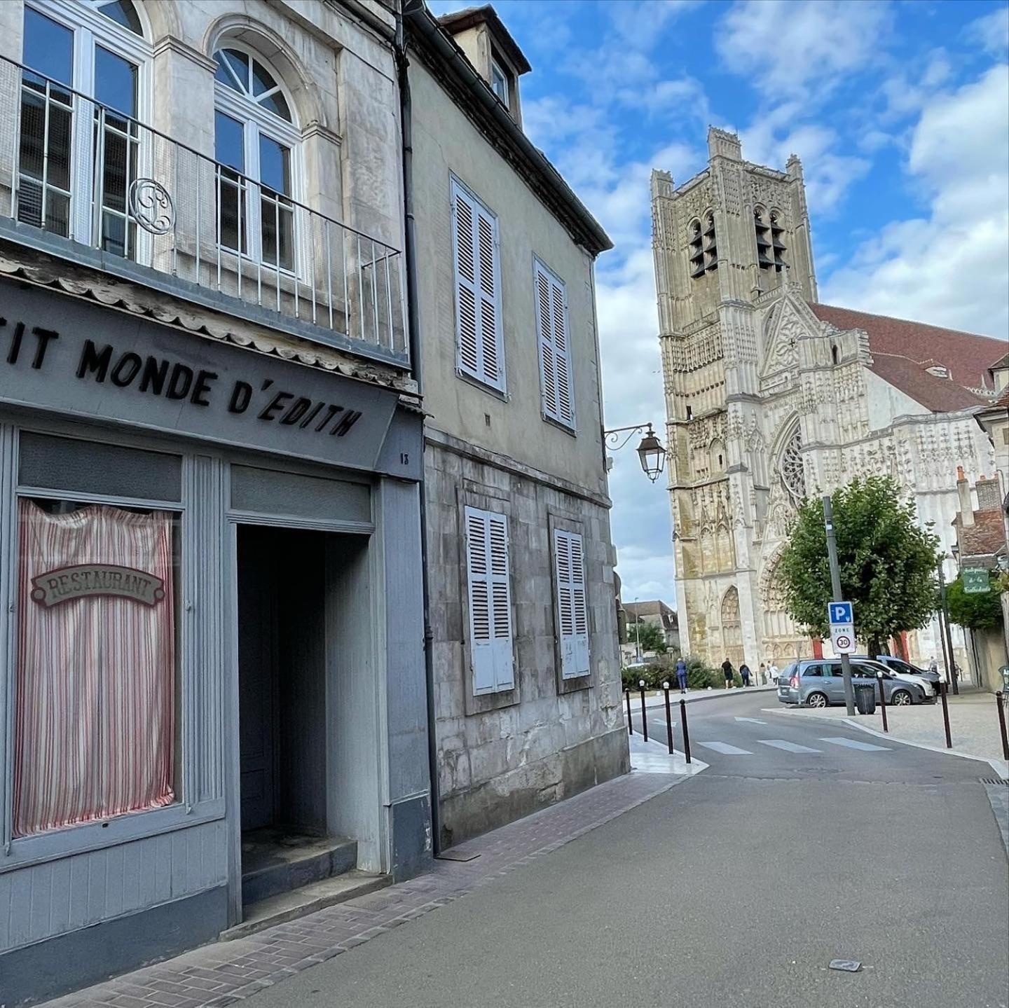 Le Pigeonnier Centre Historique Auxerre Apartment Luaran gambar